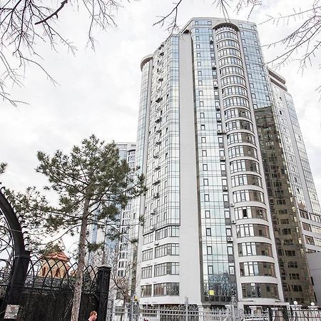 Gagarin Plaza Apartment 70 Square Metres On 12Th Floor Oděsa Exteriér fotografie
