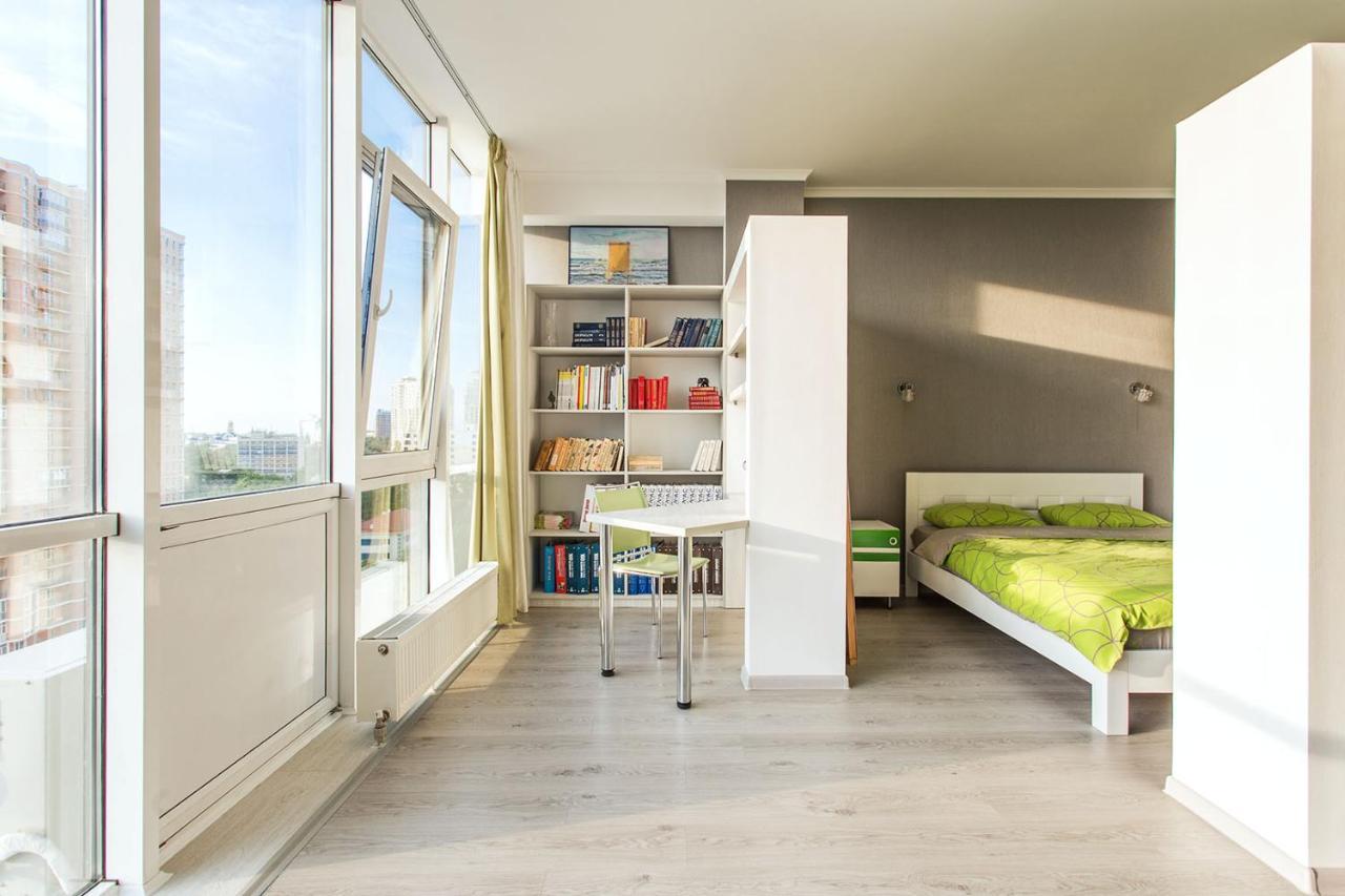 Gagarin Plaza Apartment 70 Square Metres On 12Th Floor Oděsa Exteriér fotografie
