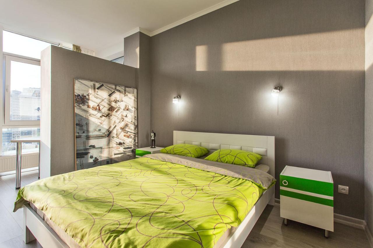 Gagarin Plaza Apartment 70 Square Metres On 12Th Floor Oděsa Exteriér fotografie